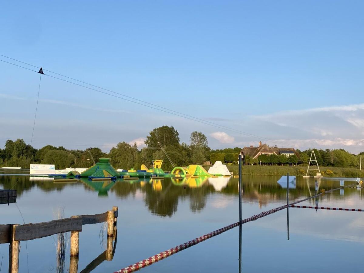 Ferienhaus Ella Am See Aurich Exterior foto